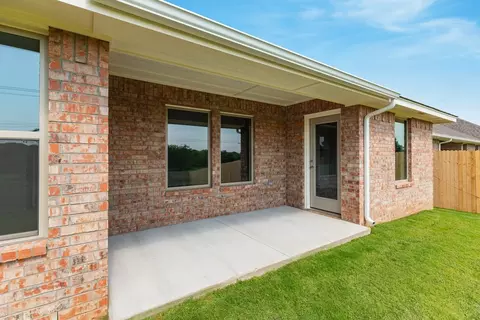 Other - 2800 Heather Hvn, Moore, OK 73160 photo 18 of 31