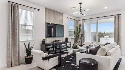 Living - 9736 S 11th St, Phoenix, AZ 85042 photo 1 of 3