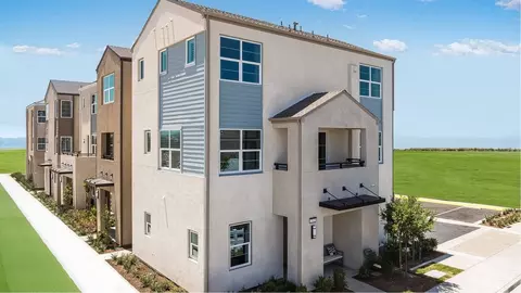 Exterior - 2570 E Hyde Pasek, Ontario, CA 91762 photo 2 of 5