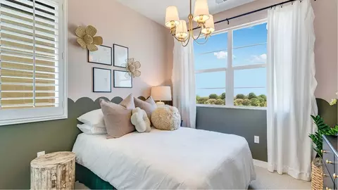 Bedroom - 2570 E Hyde Pasek, Ontario, CA 91762 photo 5 of 8