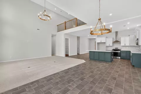 Living - 151 Thompson Rd, Kennett Square, PA 19348 photo 27 of 43