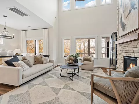 Living - 151 Thompson Rd, Kennett Square, PA 19348 photo 20 of 43