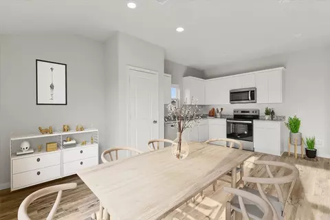 Dining - 117 Irelyn Dr, Cleburne, TX 76031 photo 2 of 7