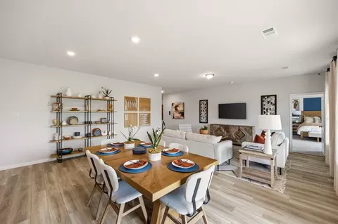 Dining - 117 Irelyn Dr, Cleburne, TX 76031 photo 5 of 7
