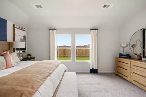 Bedroom - 117 Irelyn Dr, Cleburne, TX 76031 photo 7 of 9