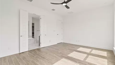 9523 Sandy Shores St, Parrish, FL 34219 photo 5