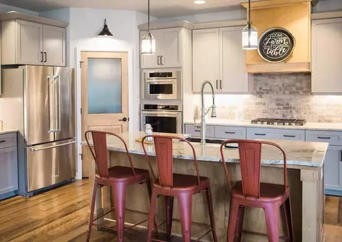 Kitchen - 940 S High Point Rd, Madison, WI 53719 photo 4 of 4