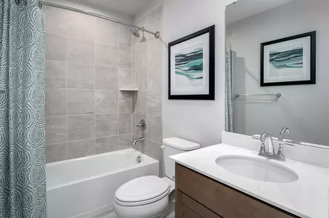 Bath - 1900 Distillery Ave, Baltimore, MD 21222 photo 6 of 9