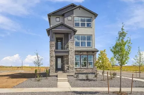 3591 N Buchanan Ct, Aurora, CO 80019