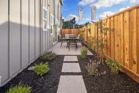 Exterior - 156 Amanda Way, Windsor, CA 95492 photo 12 of 15