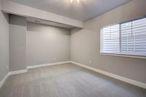 Bedroom - 16408 Monument Rock Ct, Monument, CO 80132 photo 8 of 10