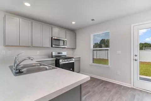 Kitchen - 433 Glacier Way, Conway, SC 29526 photo 1 of 1
