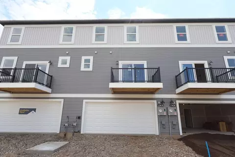 13628 Willow Dr, Rogers, MN 55374