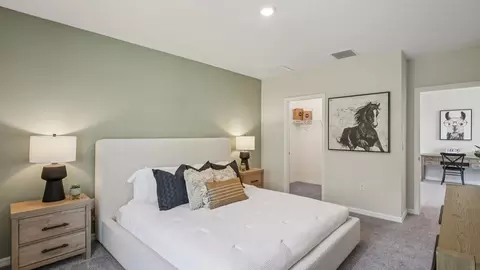 Bedroom - 32405 Welling Blade Lp, Wesley Chapel, FL 33545 photo 2 of 4
