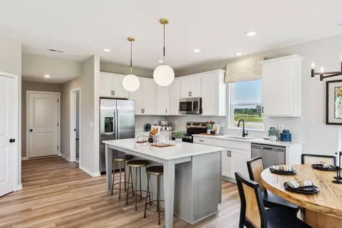Kitchen - 5767 Dutch Ln, Powell, OH 43065 photo 1 of 2