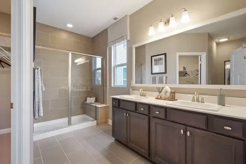 Bath - 5767 Dutch Ln, Powell, OH 43065 photo 1 of 3