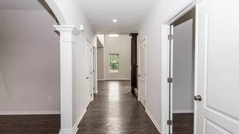 Entry Way - 930 E Drahner Rd, Oxford, MI 48371 photo 7 of 10