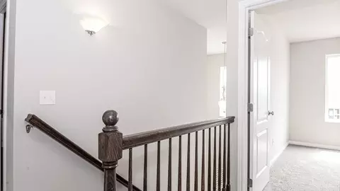 Entry Way - 930 E Drahner Rd, Oxford, MI 48371 photo 5 of 10