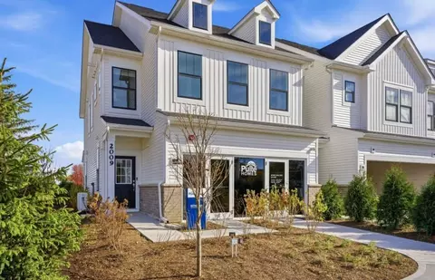 1991 Leiter Way, Hoffman Estates, IL 60169