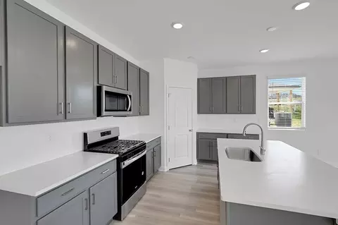 Kitchen - 222 E Millbrook Dr, Spring Hill, TN 37174 photo 9 of 9