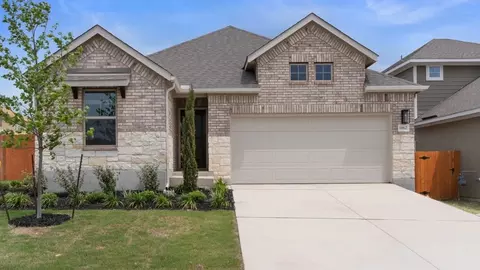 1862 Pining St, New Braunfels, TX 78132