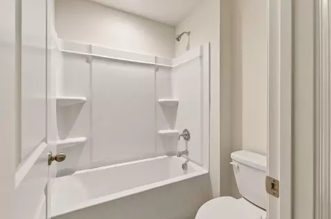 Bath - 97 Placard Dr, Spring Lake, NC 28390 photo 6 of 6