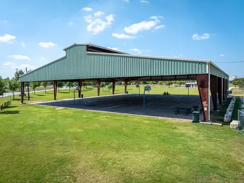 Exterior - 698 Clarissa St, Buda, TX 78610 photo 8 of 8