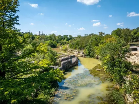 View/Area - 698 Clarissa St, Buda, TX 78610 photo 3 of 5