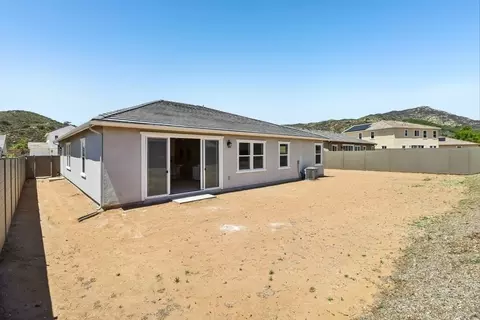 Exterior - 3476 Butler Pl, Escondido, CA 92027 photo 5 of 12