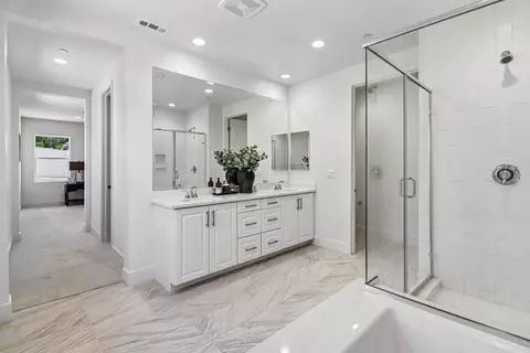 Entry Way - 3476 Butler Pl, Escondido, CA 92027 photo 2 of 2