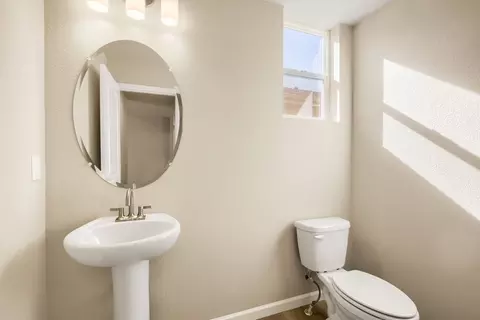 Bath - 626 Noola St, Windsor, CO 80550 photo 1 of 6