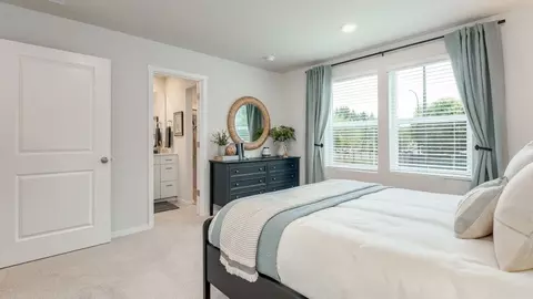 Bedroom - 1110 SE 193rd Pl, Camas, WA 98607 photo 6 of 14