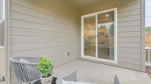 Exterior - 1110 SE 193rd Pl, Camas, WA 98607 photo 2 of 4