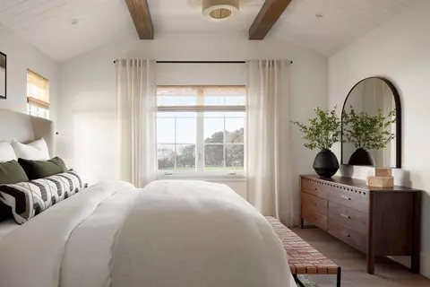 Bedroom - 38456 Cedar Blvd, Newark, CA 94560 photo 4 of 9