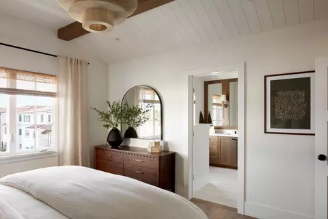 Bedroom - 38456 Cedar Blvd, Newark, CA 94560 photo 5 of 9