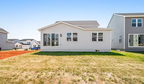 Exterior - 527 Aster Ln, Orange, VA 22960 photo 6 of 10