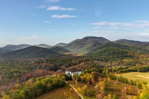 View/Area - 1405 Easy Goer Run, Landrum, SC 29356 photo 1 of 4