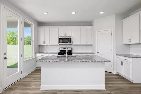 11 Willow Bend Rd, Dallas, GA 30157