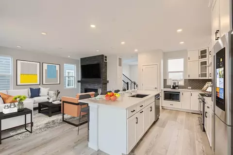 Kitchen - 11720 Verse Rd, Lone Tree, CO 80124 photo 3 of 5