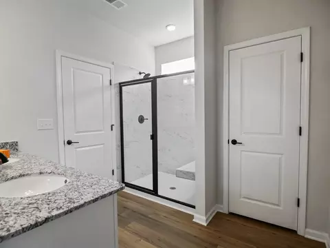 Bath - 548 E Standing Springs Rd, Simpsonville, SC 29680 photo 2 of 2