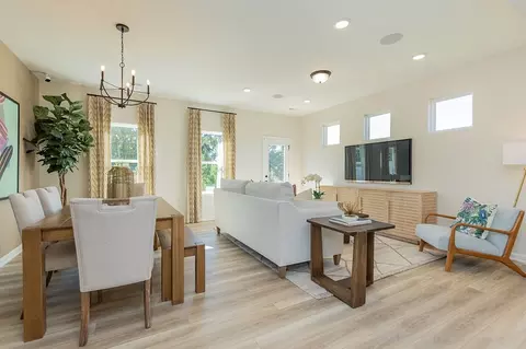 Dining - 548 E Standing Springs Rd, Simpsonville, SC 29680 photo 1 of 3