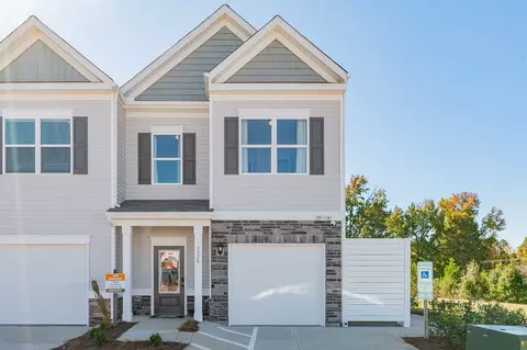 Exterior - 548 E Standing Springs Rd, Simpsonville, SC 29680 photo 3 of 5