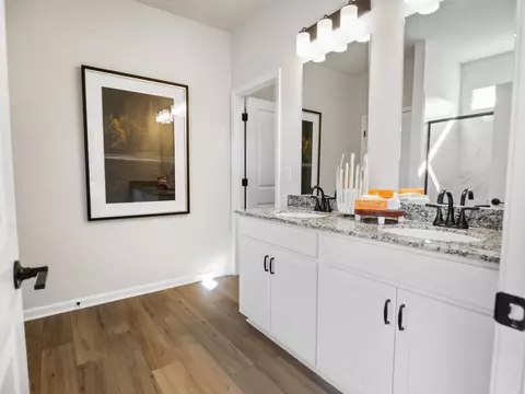 Entry Way - 548 E Standing Springs Rd, Simpsonville, SC 29680 photo 5 of 7