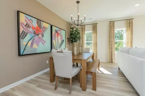 Dining - 548 E Standing Springs Rd, Simpsonville, SC 29680 photo 2 of 3