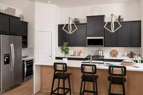 Kitchen - 208 Shady Spring Trl, Georgetown, TX 78628 photo 2 of 5