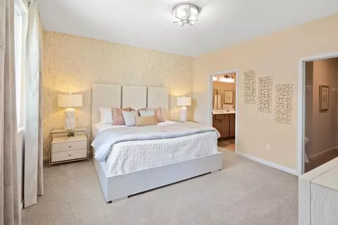 Bedroom - 2204 Ridgeline Dr, Hebron, KY 41048 photo 1 of 6