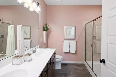 Bath - 2204 Ridgeline Dr, Hebron, KY 41048 photo 1 of 6