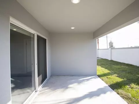 Exterior - 754 SW 77th Cir, Ocala, FL 34474 photo 5 of 12
