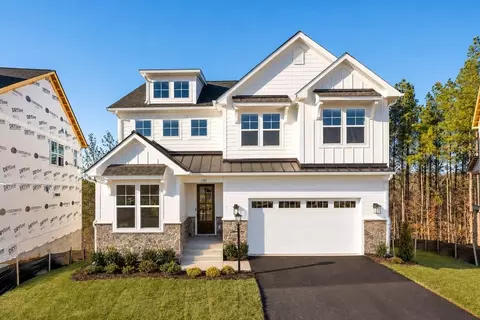 16 Red Pine Dr, Zion Crossroads, VA 22942
