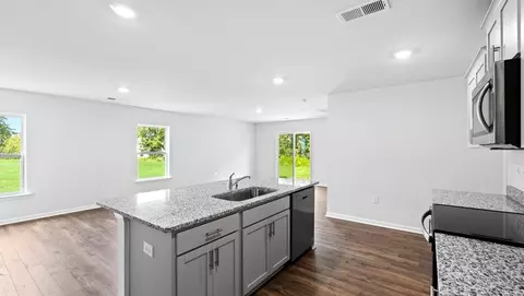 Kitchen - 2296 Springview Ct, Boiling Springs, SC 29316 photo 3 of 9